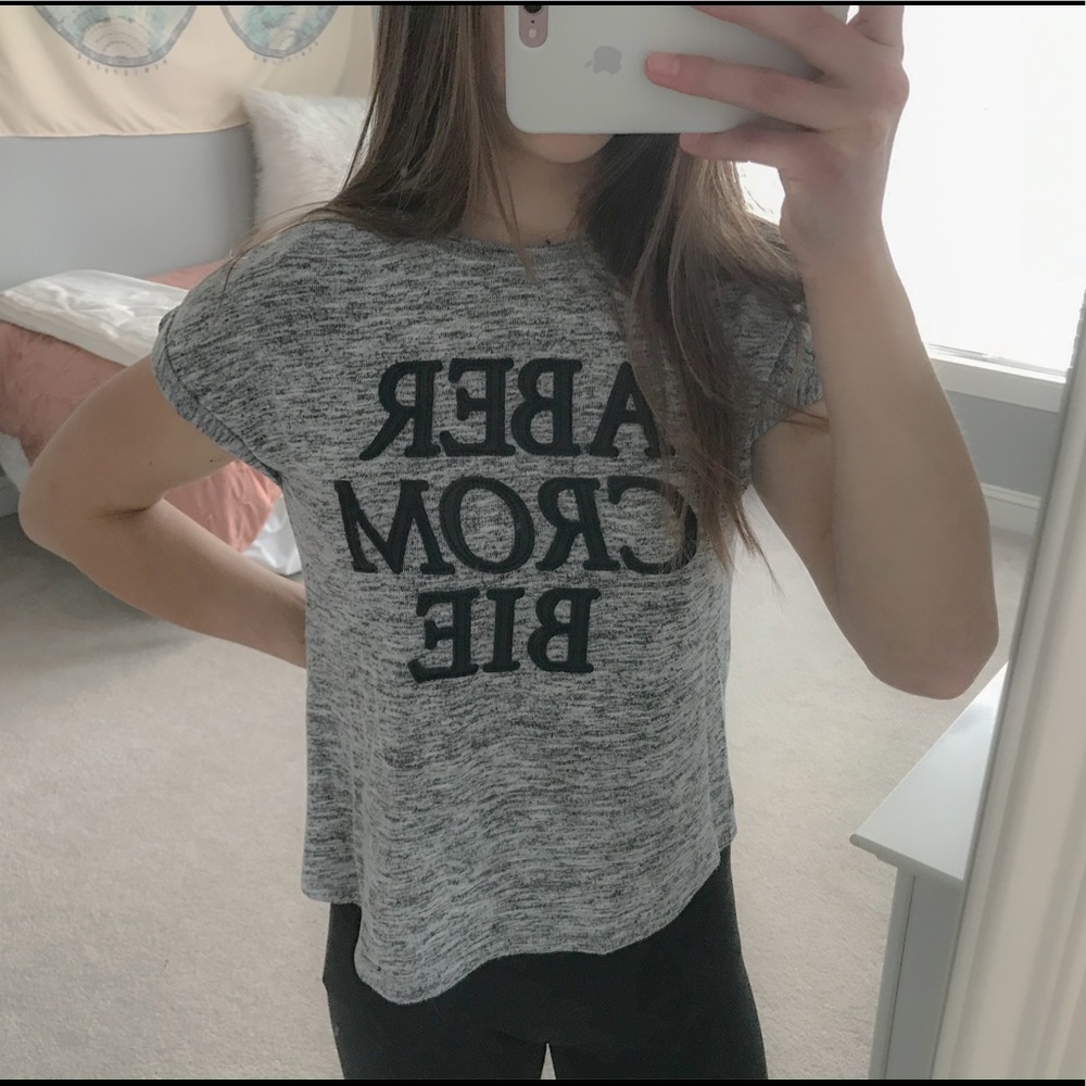 Abercrombie & Fitch Top - Picture 2 of 3